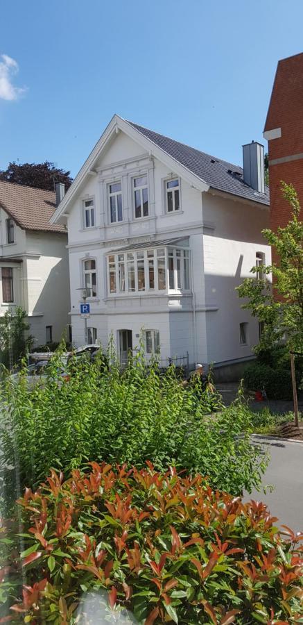 Grosszuegige,98M2 Grosse Wohnung In Stadtnaher Traumlage, Nur 200M Zum Stadtpark Олденбург Екстериор снимка